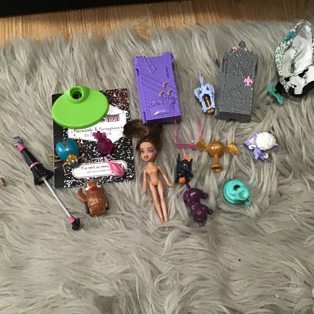 Monster High Doll Lot Clothes